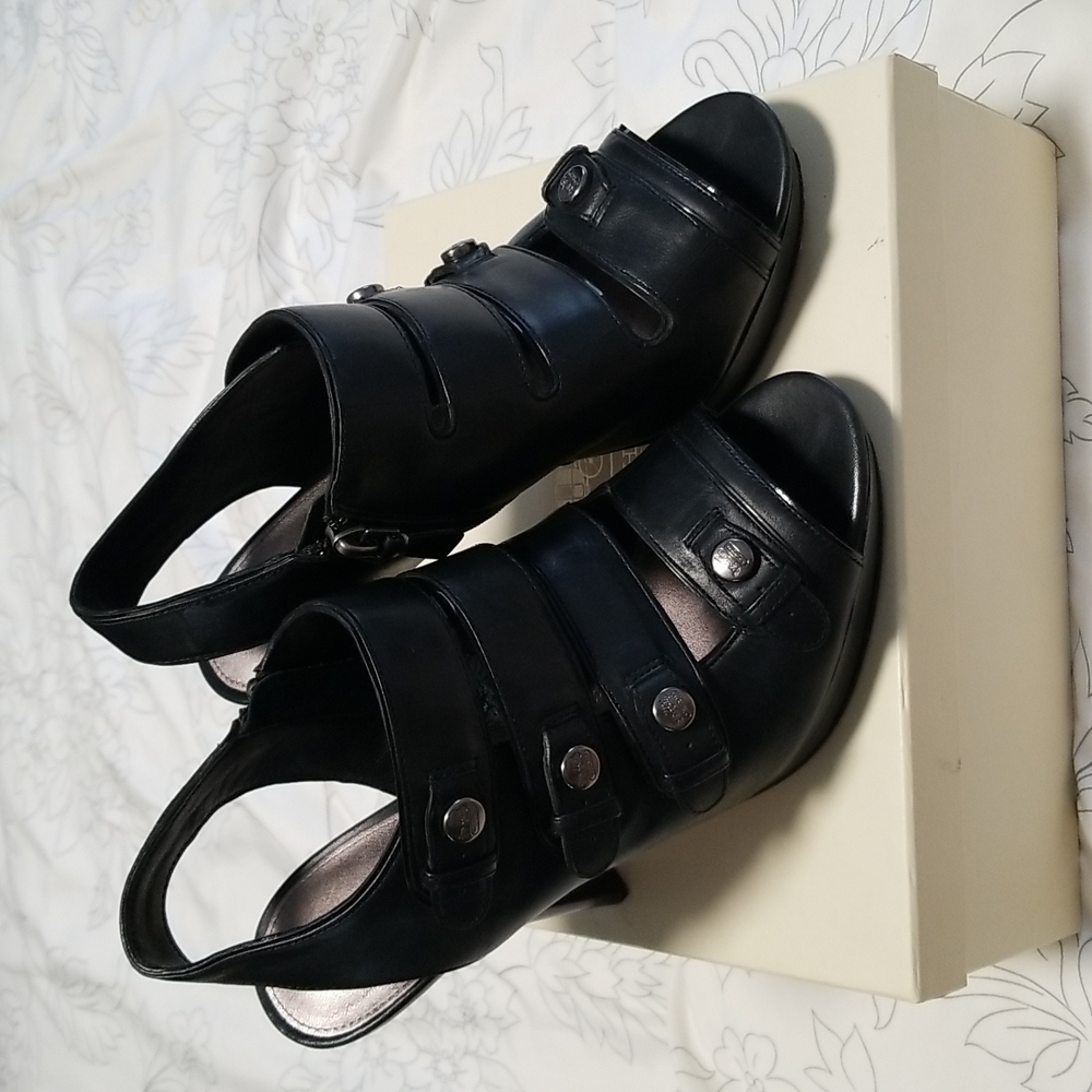 Coach black Sandra calf sandal